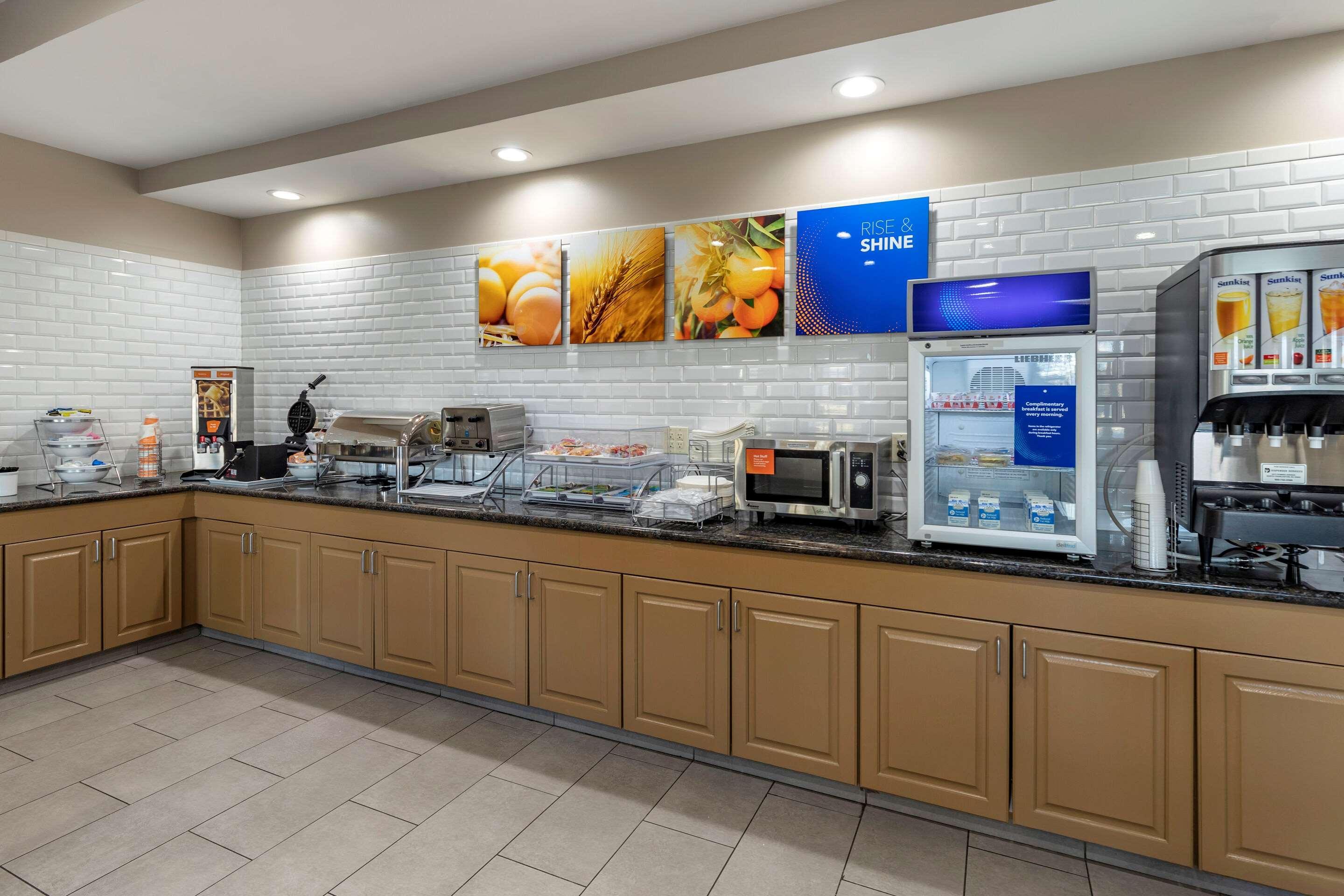 Comfort Inn & Suites High Point - Archdale Dış mekan fotoğraf