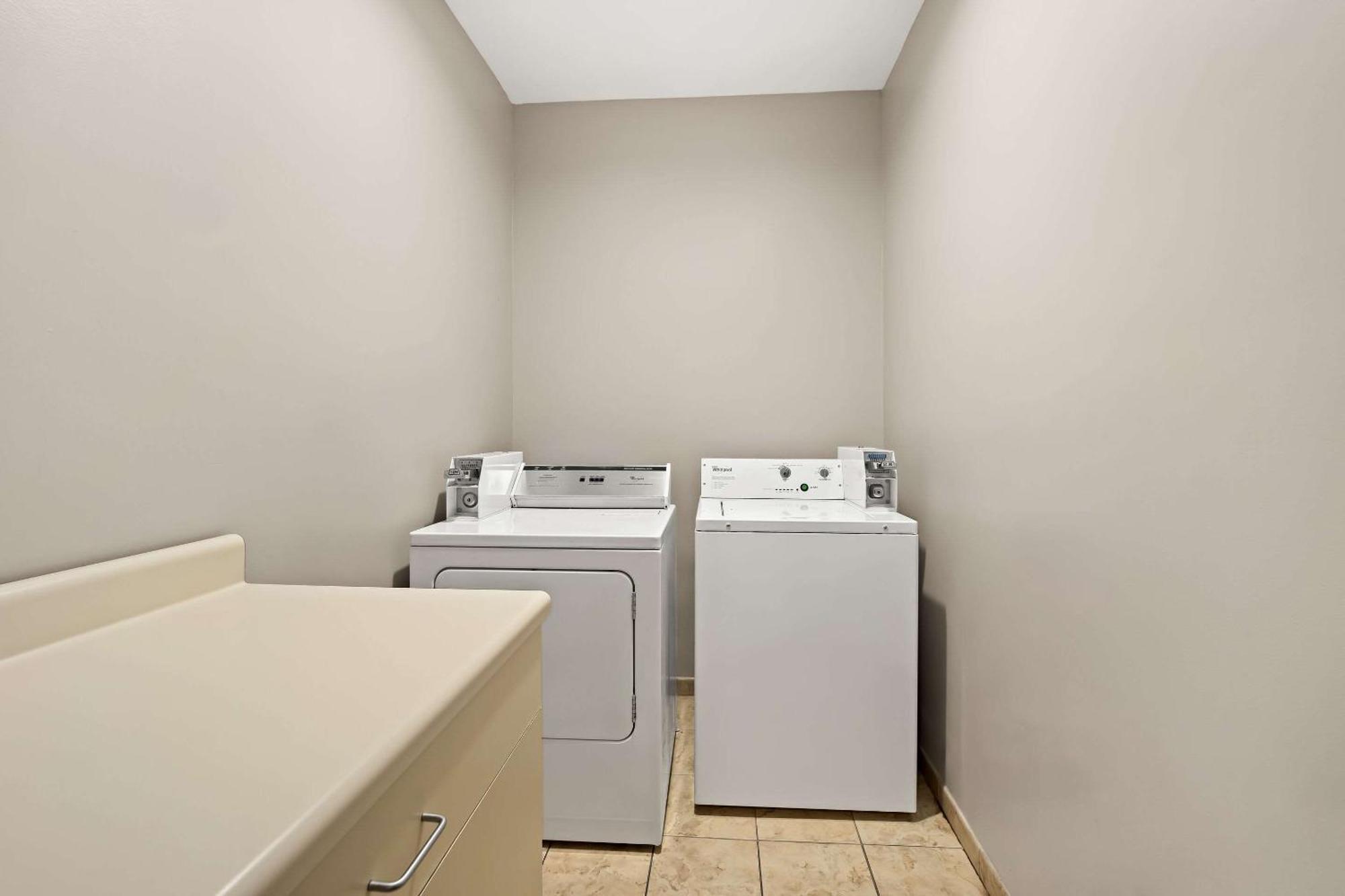 Comfort Inn & Suites High Point - Archdale Dış mekan fotoğraf