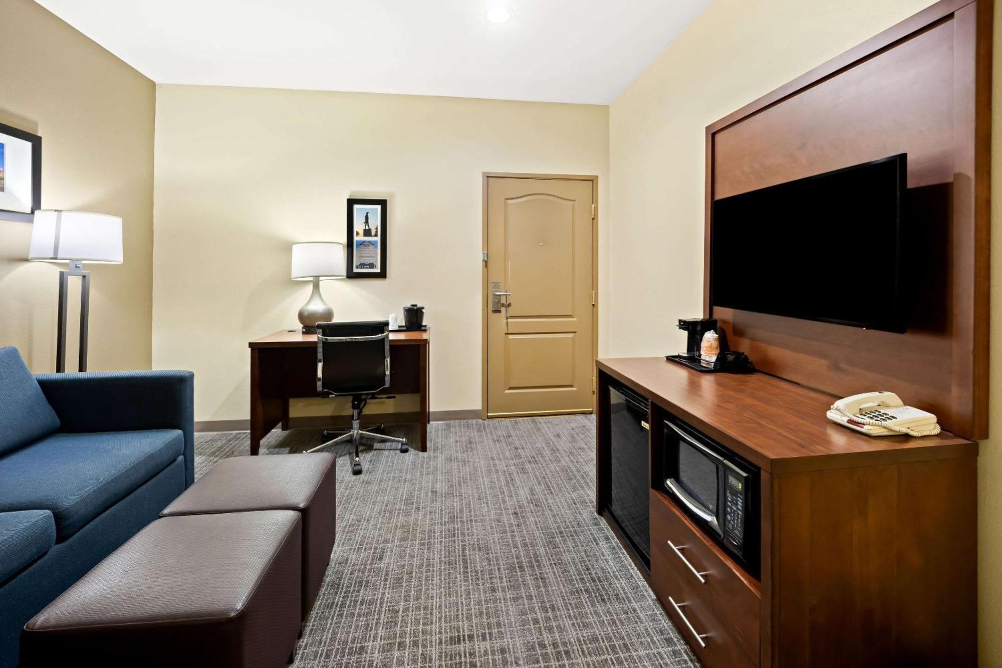 Comfort Inn & Suites High Point - Archdale Dış mekan fotoğraf