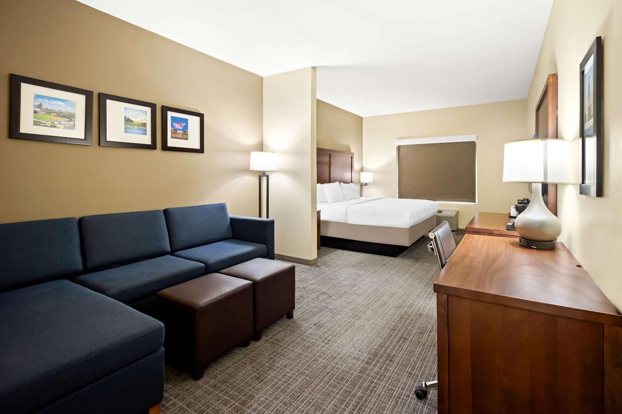 Comfort Inn & Suites High Point - Archdale Dış mekan fotoğraf