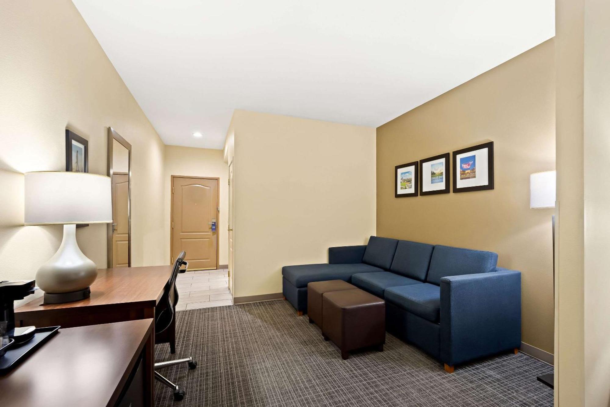 Comfort Inn & Suites High Point - Archdale Dış mekan fotoğraf